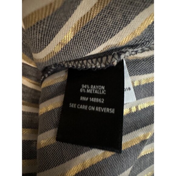 Torrid New Metallic Striped Short Sleeve Blouse W/ Button Detail Size 1X (14-16) - Picture 6 of 14